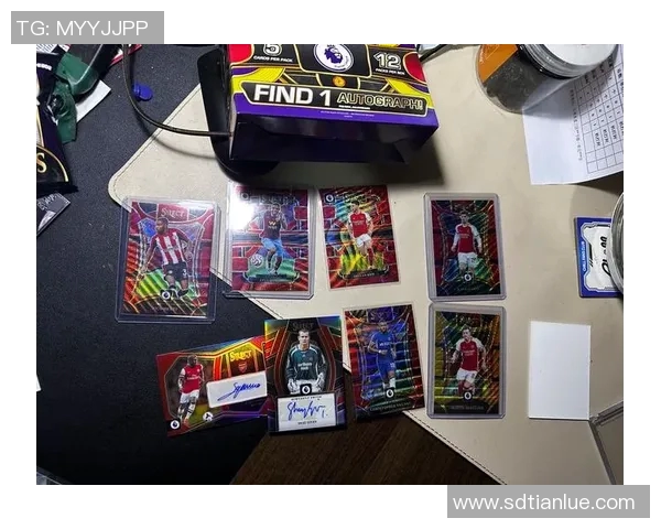 当球星卡遇上足球热潮探索跨界联名的收藏与荣耀